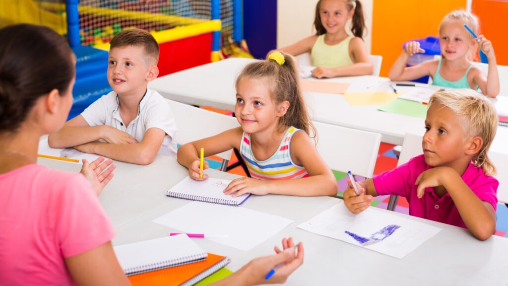 cum-sa-ti-aduci-copiii-in-spania