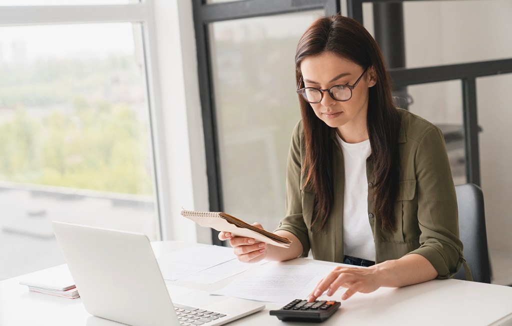 Чешские банки для украинцев: как открыть счет