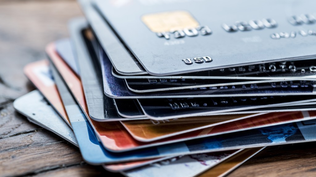 Sfaturi utile înainte de a alege un card fintech