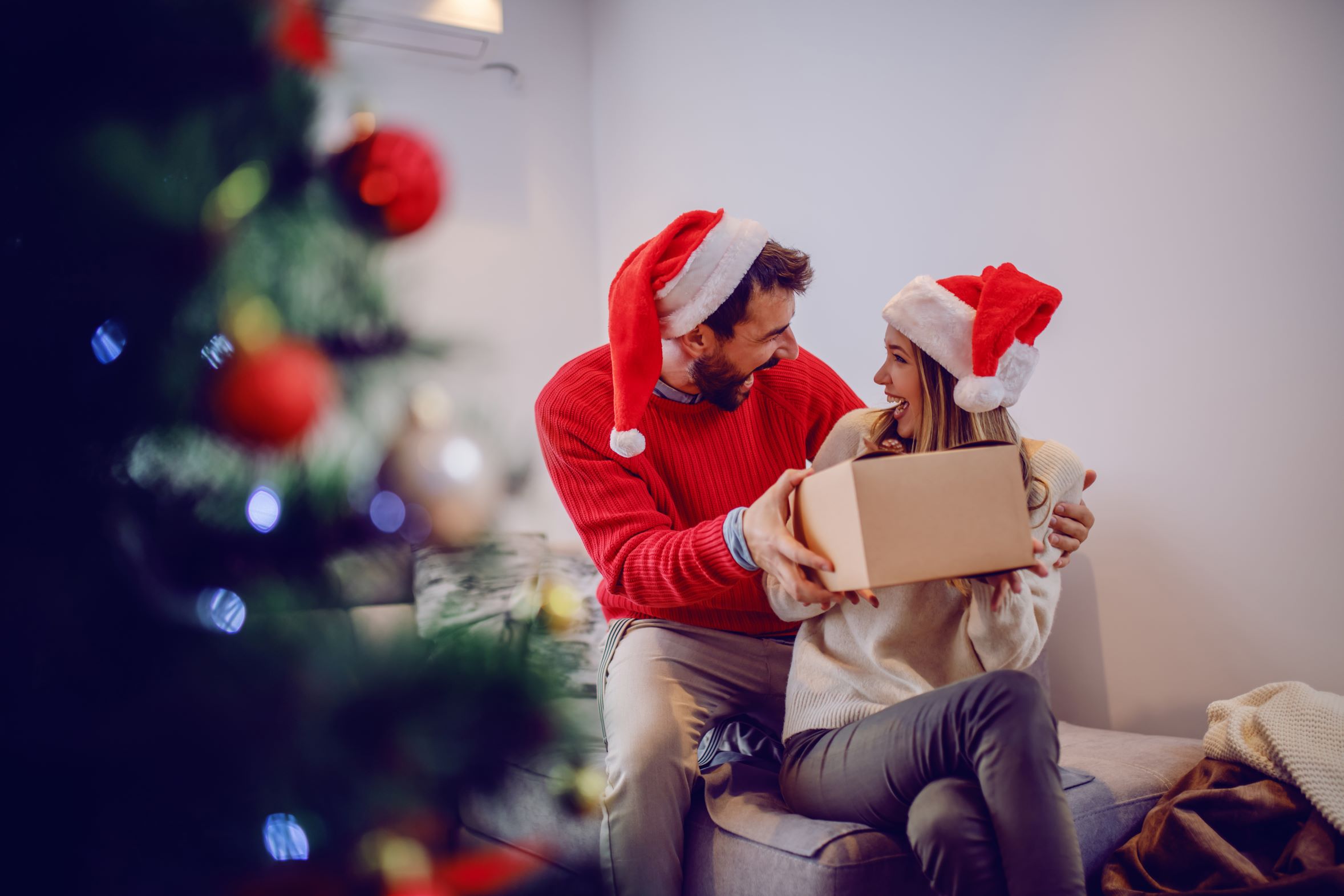 5 вариантов поздравления с Рождеством и Новым Годом