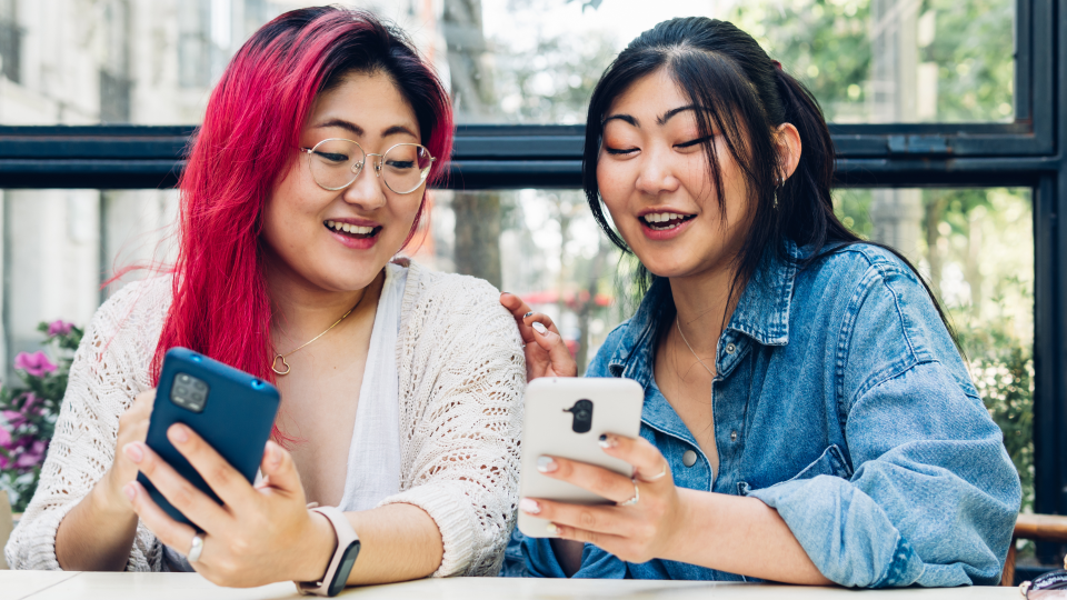 Can Maya Bank receive international transfers?