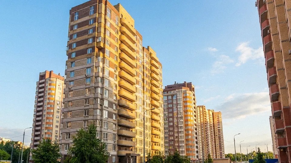 Все найважливіше про державні програми житла для біженців з України в Польщі