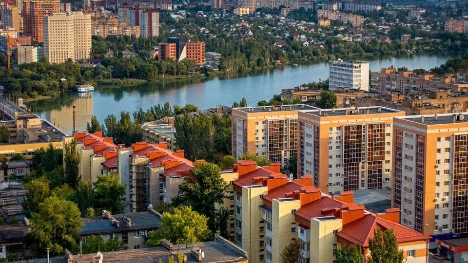 Государственные программы жилья для беженцев из Украины в Польше: Подробный гид