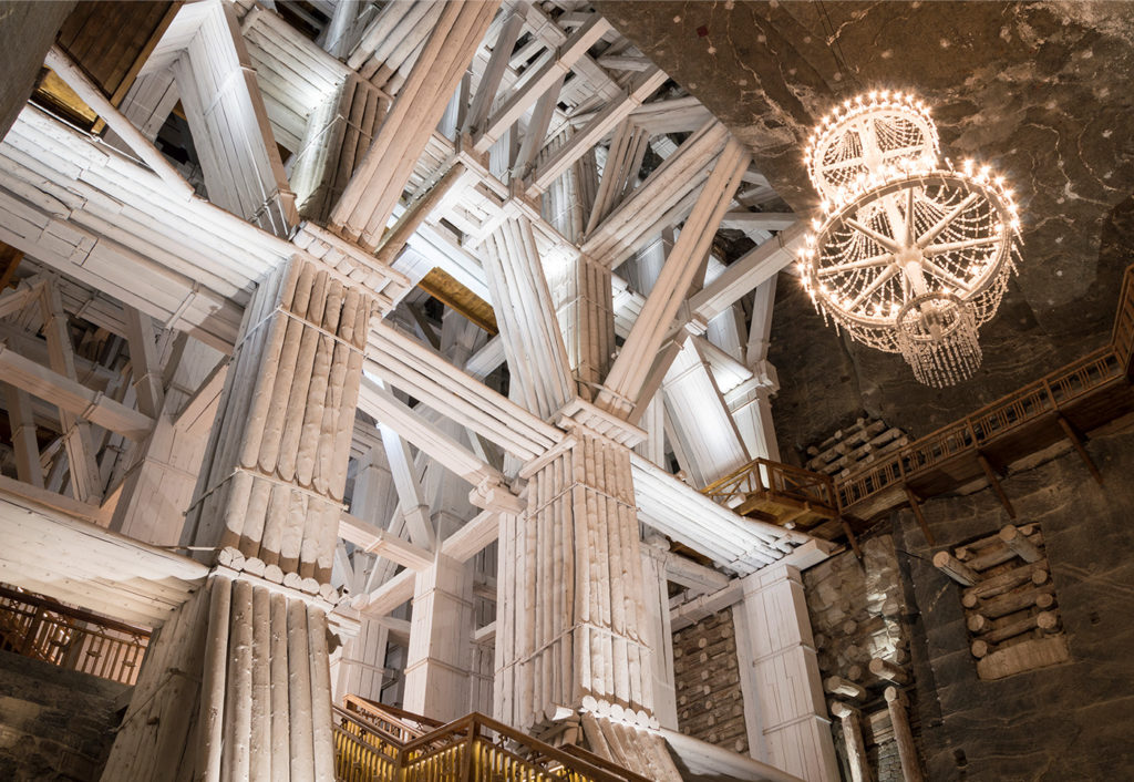 Куда поехать в Польше на выходные:   Соляная шахта в Величке близ Кракова